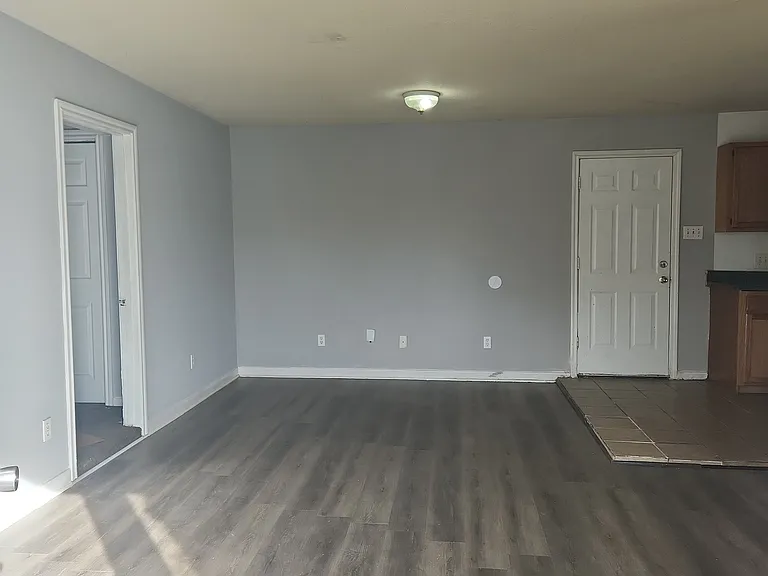 3605 Rebecca St #1 — Photo 8