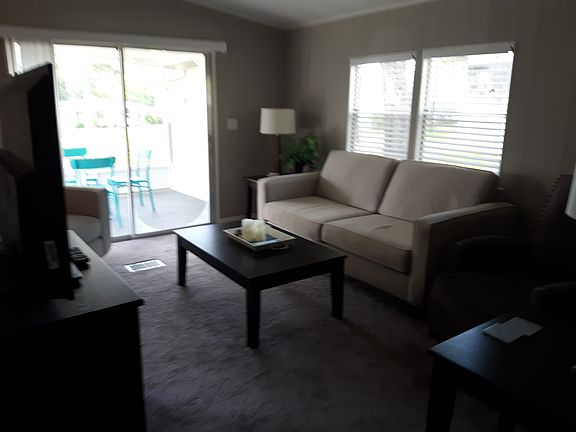 5th image of 6305 Lakewood Dr #316