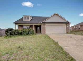 111 Wildflower Dr, Beebe, AR 72012
