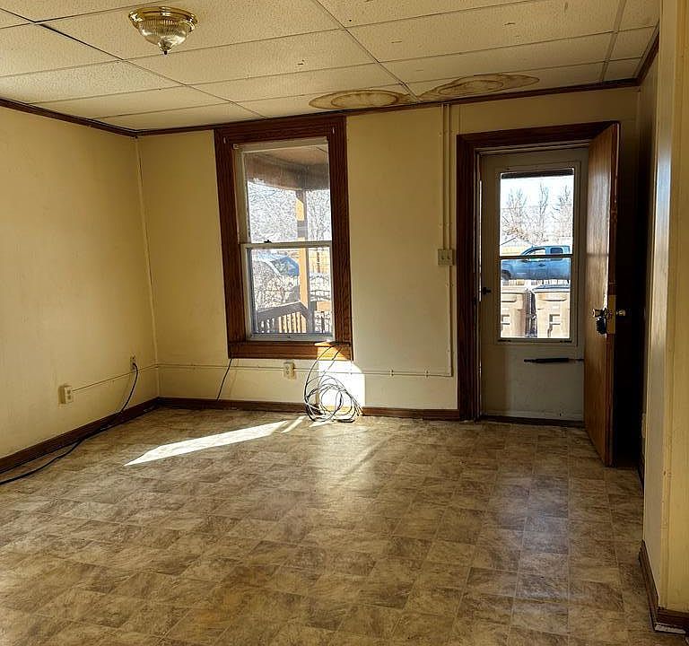 520 E 4th St, La Junta, CO 81050 Zillow