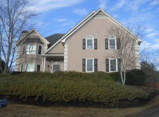 1020 Huntwick Ct, Roswell, GA 30075
