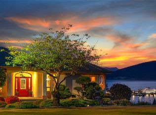 4804 Harbor View Pl, Anacortes, WA 98221