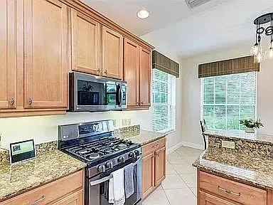 8429 Miramar Way #8429 — Photo 12