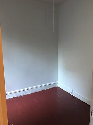 Rented by Keith Stuart Sprague Inc | media 27