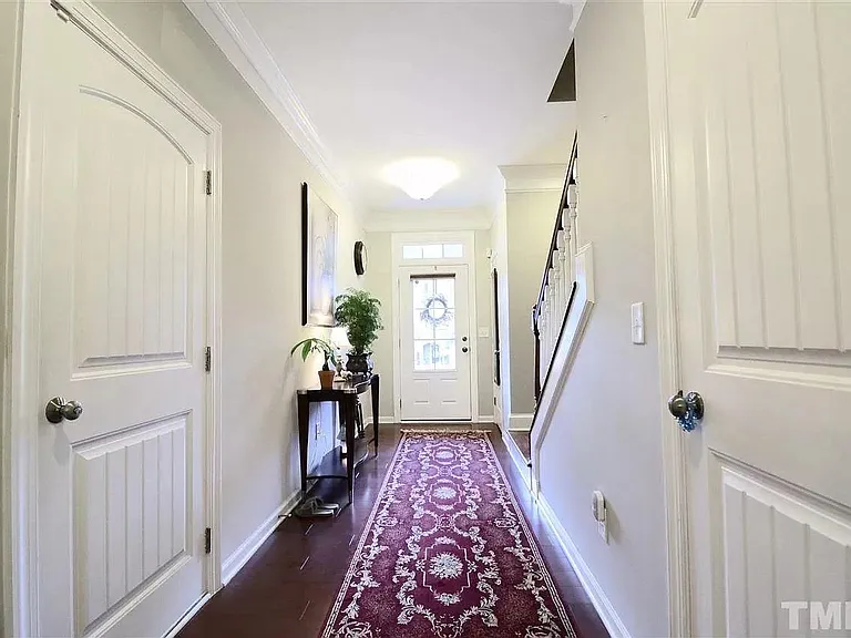 4148 Vallonia Dr — Photo 14
