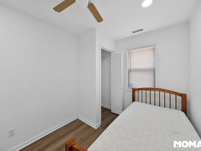 4546 Marquette Rd E — Photo 8