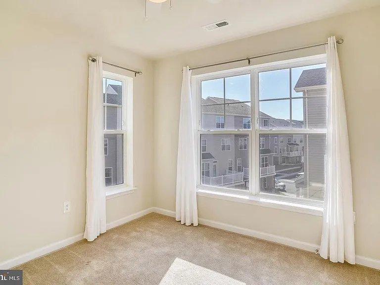 6163 Margarita Way — Photo 12