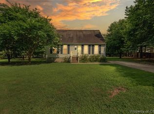 6769 Hilltop Dr, Gloucester, VA 23061