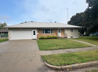 537 E Ronning Ave, Appleton, MN 56208