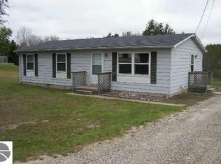303 E Main St, Rose City, MI 48654