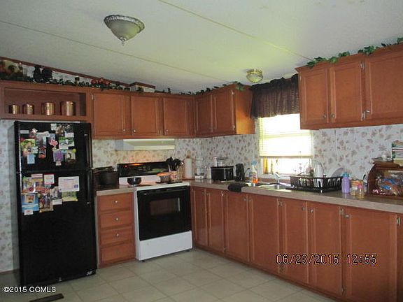 3rd image of 103 Scallop Ct