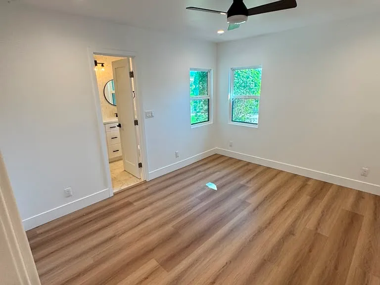 Bedroom 2 with bathroom