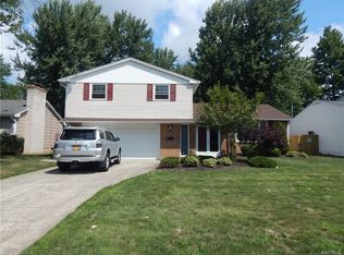 285 Cottonwood Dr, Buffalo, NY
