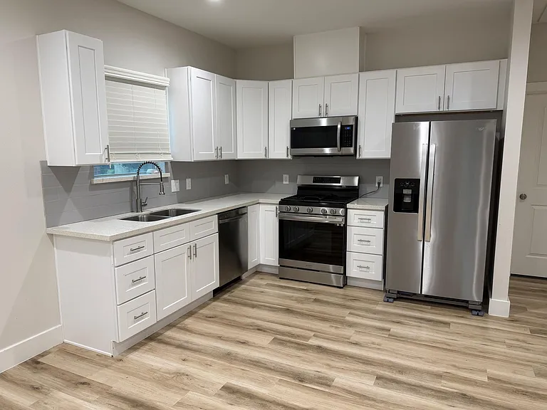 9905 Excaliburs Ct #B — Photo 1