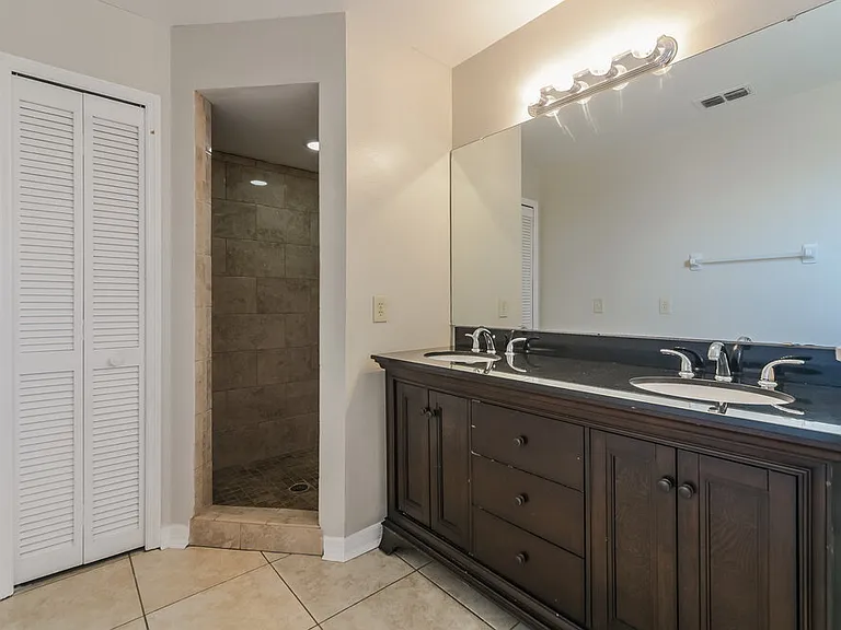 11904 Atlin Dr — Photo 12