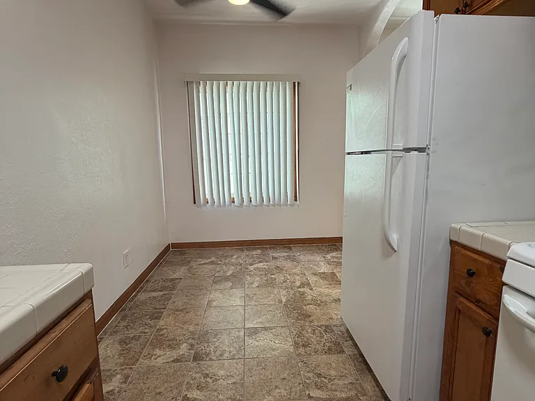 1172 N Kingsley Dr #107 — Photo 19