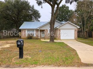 6573 Sinclair St, Milton, FL 32570