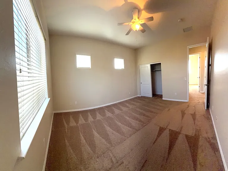 Upstairs Bedroom #2