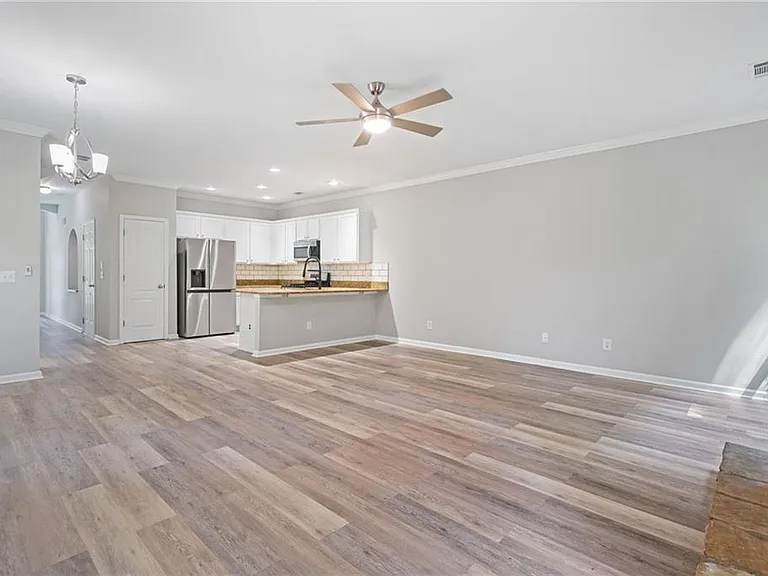 950 Firethorne Pass — Photo 9
