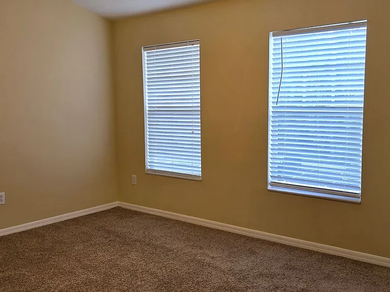 11012 Black Swan Ct — Photo 13