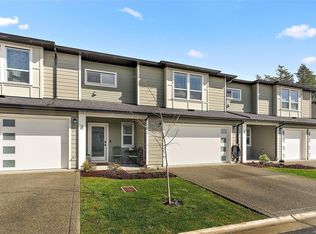 8 Park Pl, View Royal, BC V9B 3R9