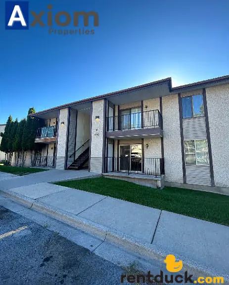Fairway Estates Condominiums — Photo 15