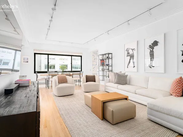 25 E 83rd St APT 9E, New York, NY 10028