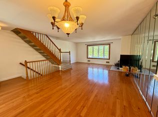 20 Luke Ct FLOOR 2, Staten Island, NY 10306