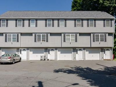 14 Leverett St UNIT D, Lowell, MA, 01851