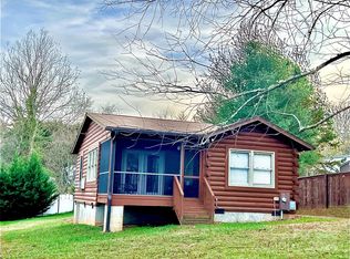 64 Bennett Rd, Candler, NC 28715