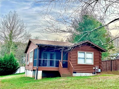 64 Bennett Rd, Candler, NC, 28715