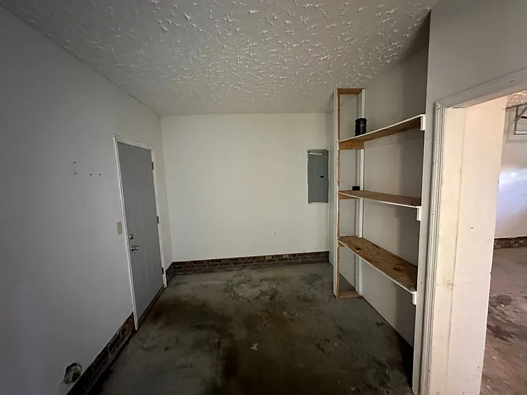 7850 Penelope Dr — Photo 27