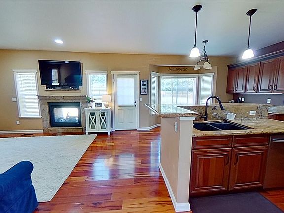 4th image of 3901 122nd Street Ct NW