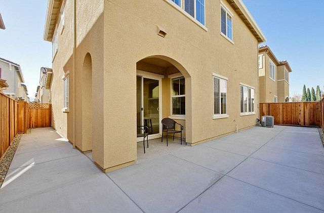 1st image of 5518 Carew Way