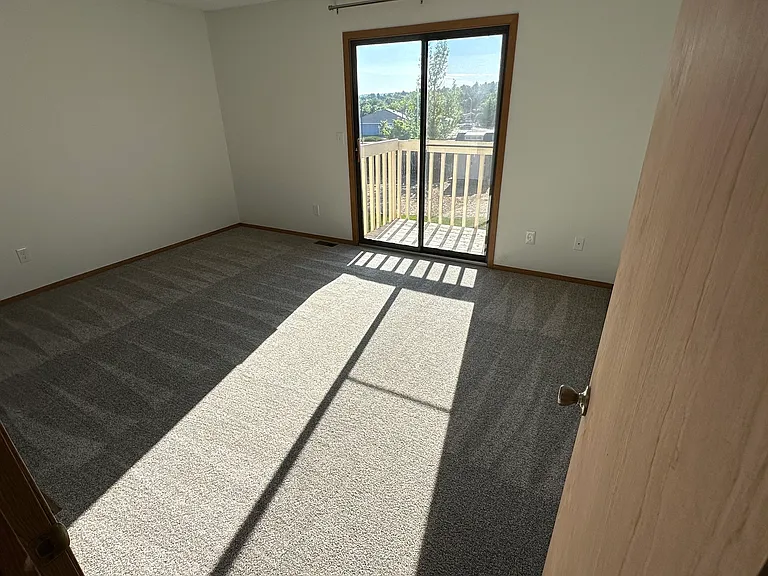 5507-5509 Fiesta Ln #5511 — Photo 11