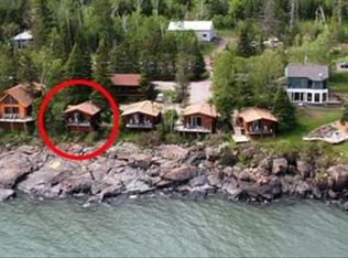 5852 N Shore Dr UNIT 2, Duluth, MN 55804