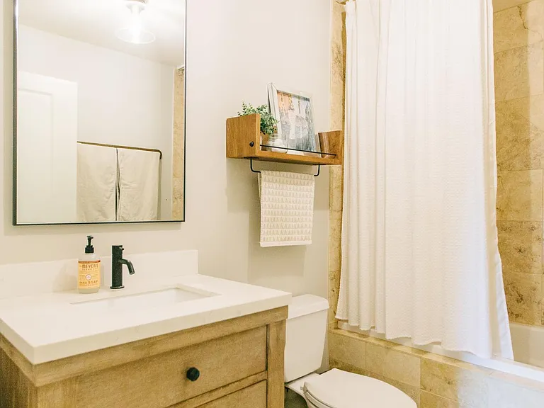 925 N Lincoln St #4D — Photo 13