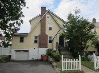 78 1st St, Harrison, NY 10528