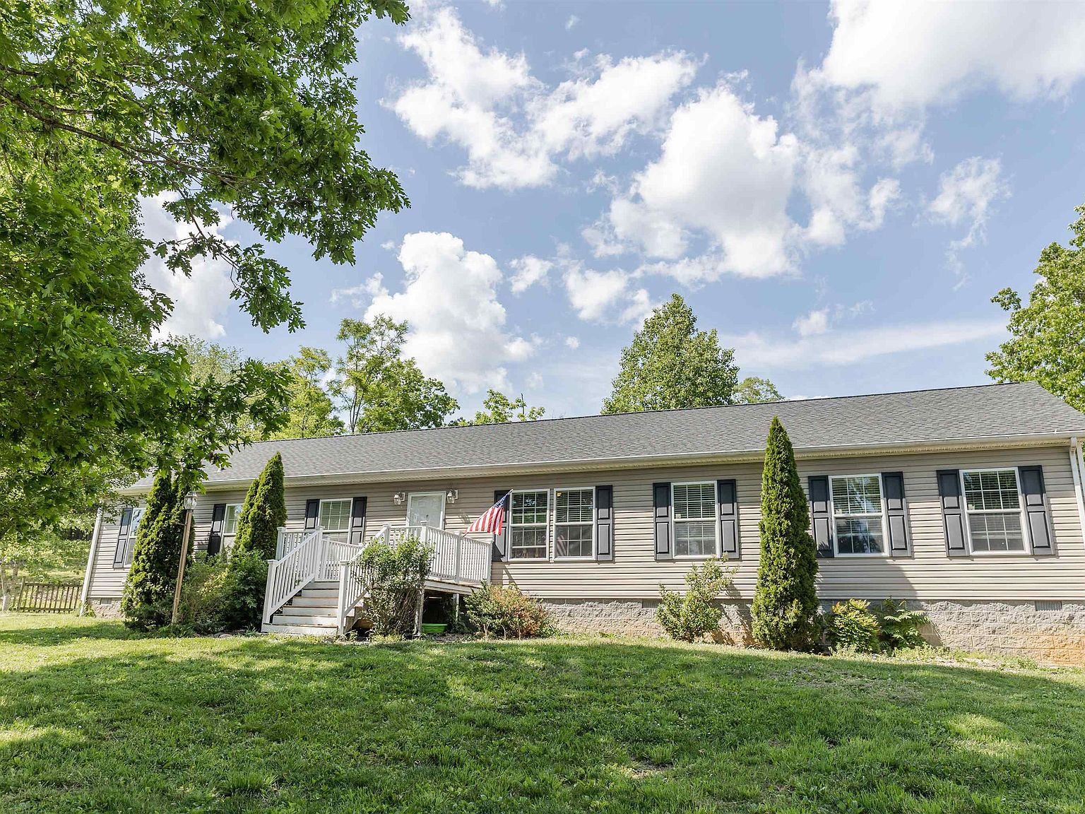 83 Woodpecker Ln, Natural Bridge, VA 24578 Zillow