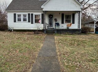 403 E College St, Dyer, TN 38330