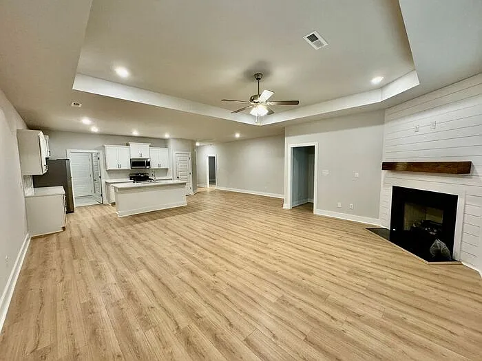 467 Raleigh Elm Dr — Photo 7