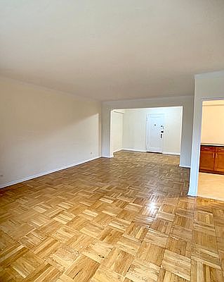 2nd image of 611 W 239th St APT 5A