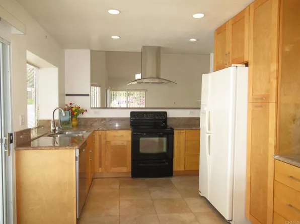 4557 Cordoba Way, Oceanside, CA 92056