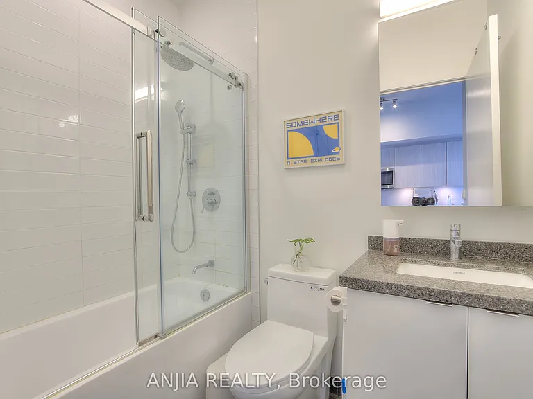 8868 Yonge St #701 — Photo 11