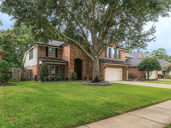 3rd image of 14407 Baron Creek Ln