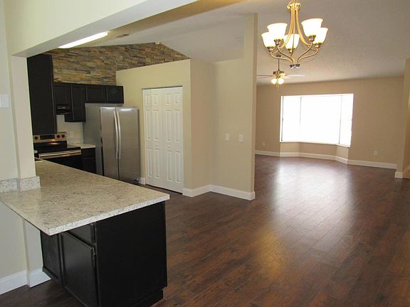 5th image of 7006 Lakeland Blvd