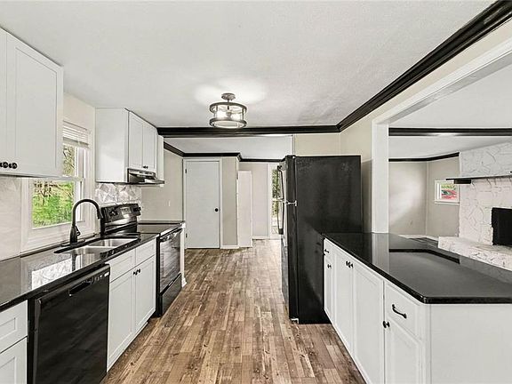 3rd image of 125 Bethlehem Church Rd