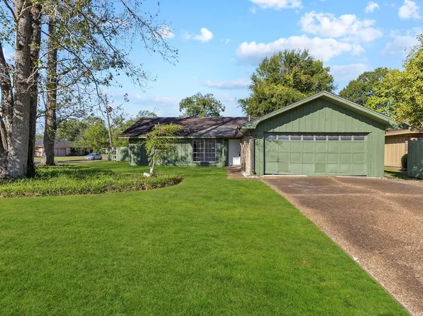 98 Orgain St, Beaumont, TX 77707