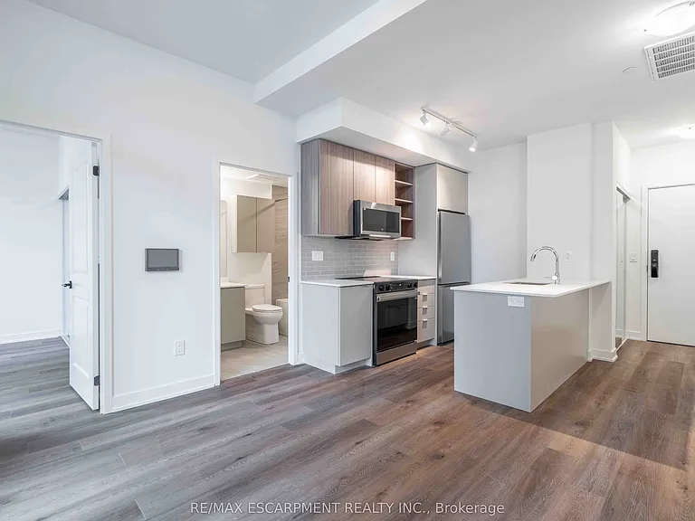 2075 Lakeshore Rd #416 — Photo 11