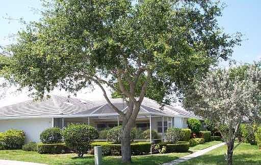 1st image of 8403 Chapman Oak Ct